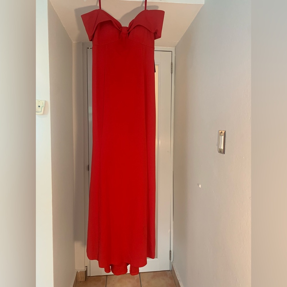 Off shoulder long red classic dress